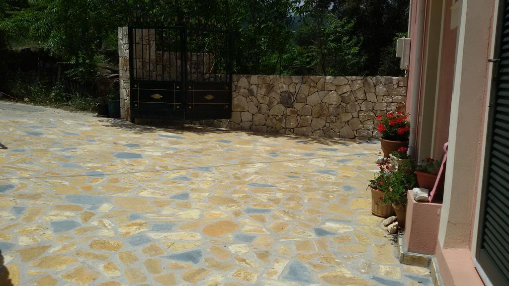 Superb Villa With Private Pool Peaceful Location サミ エクステリア 写真